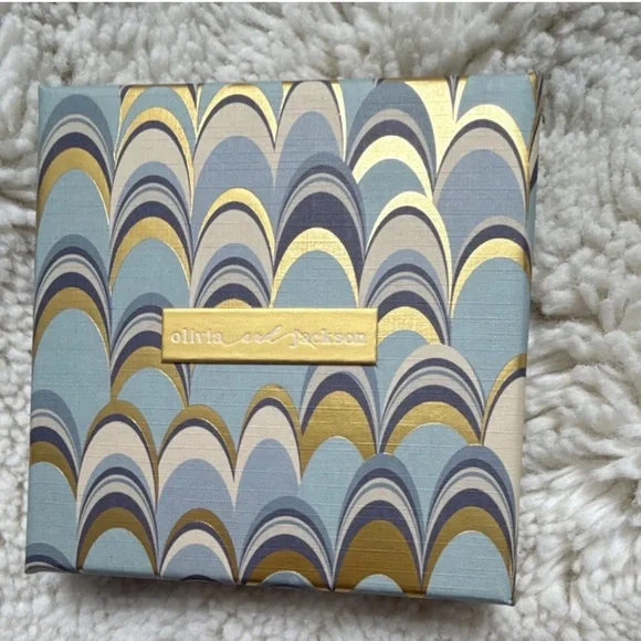 Sterling Silver Open Heart Necklace - Silver - Picture 5 of 5